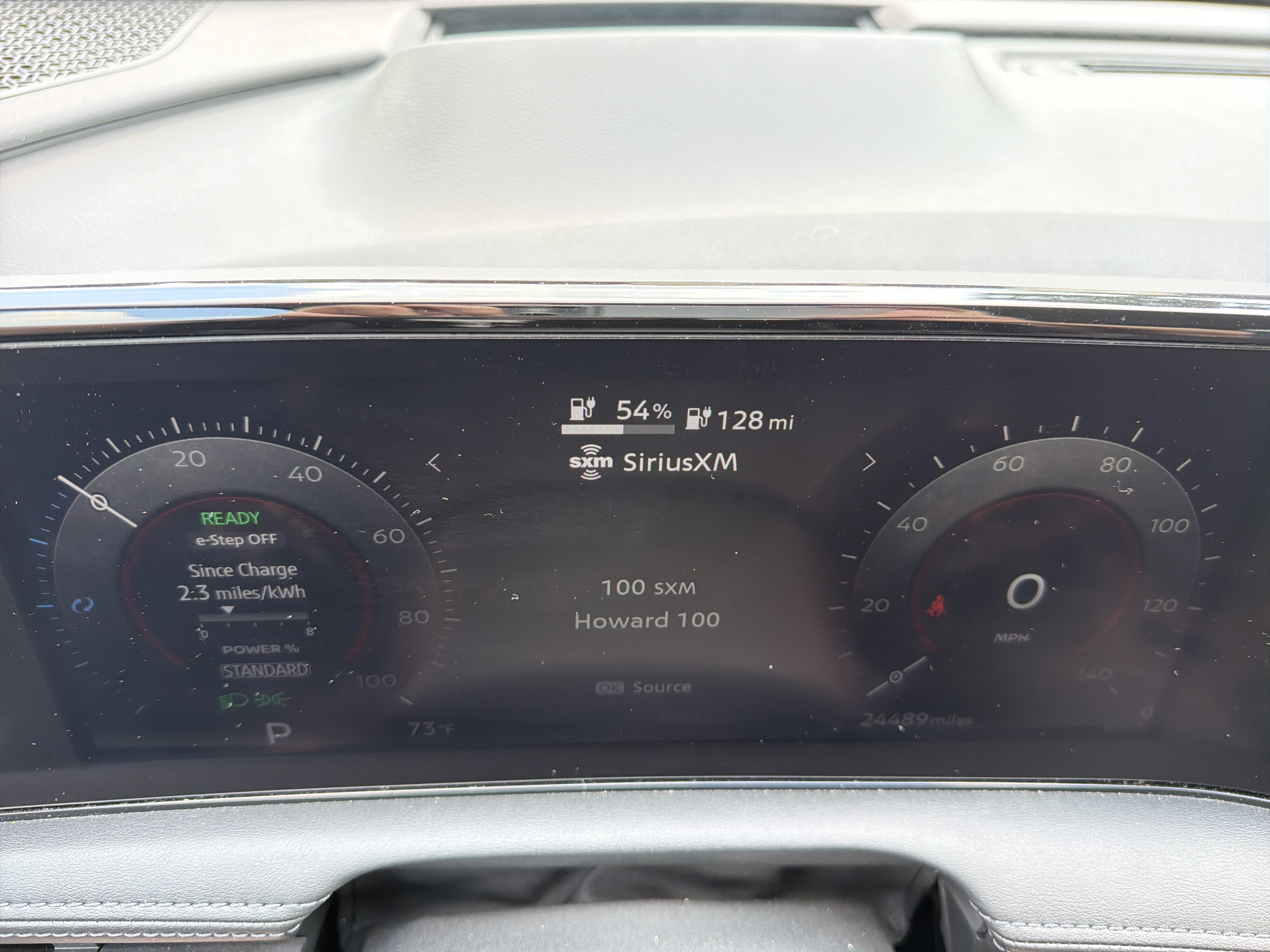 Used 2023 Nissan Ariya FWD image 22