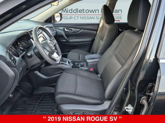 Used 2019 Nissan Rogue SV AWD/4WD image 14