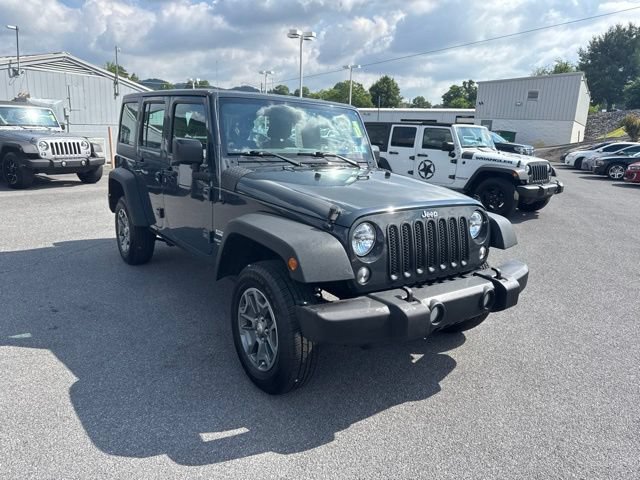 Used 2017 Jeep Wrangler Unlimited Sport AWD/4WD image 2