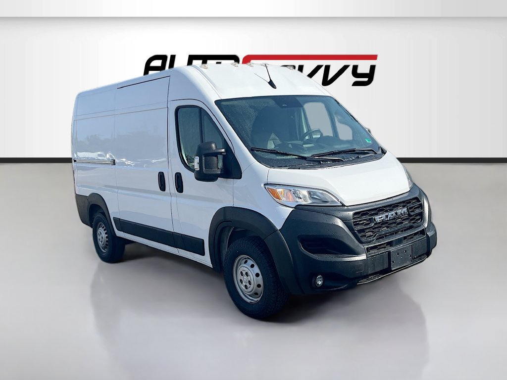 Used 2024 RAM ProMaster 2500 w/ Convenience Group FWD image 1