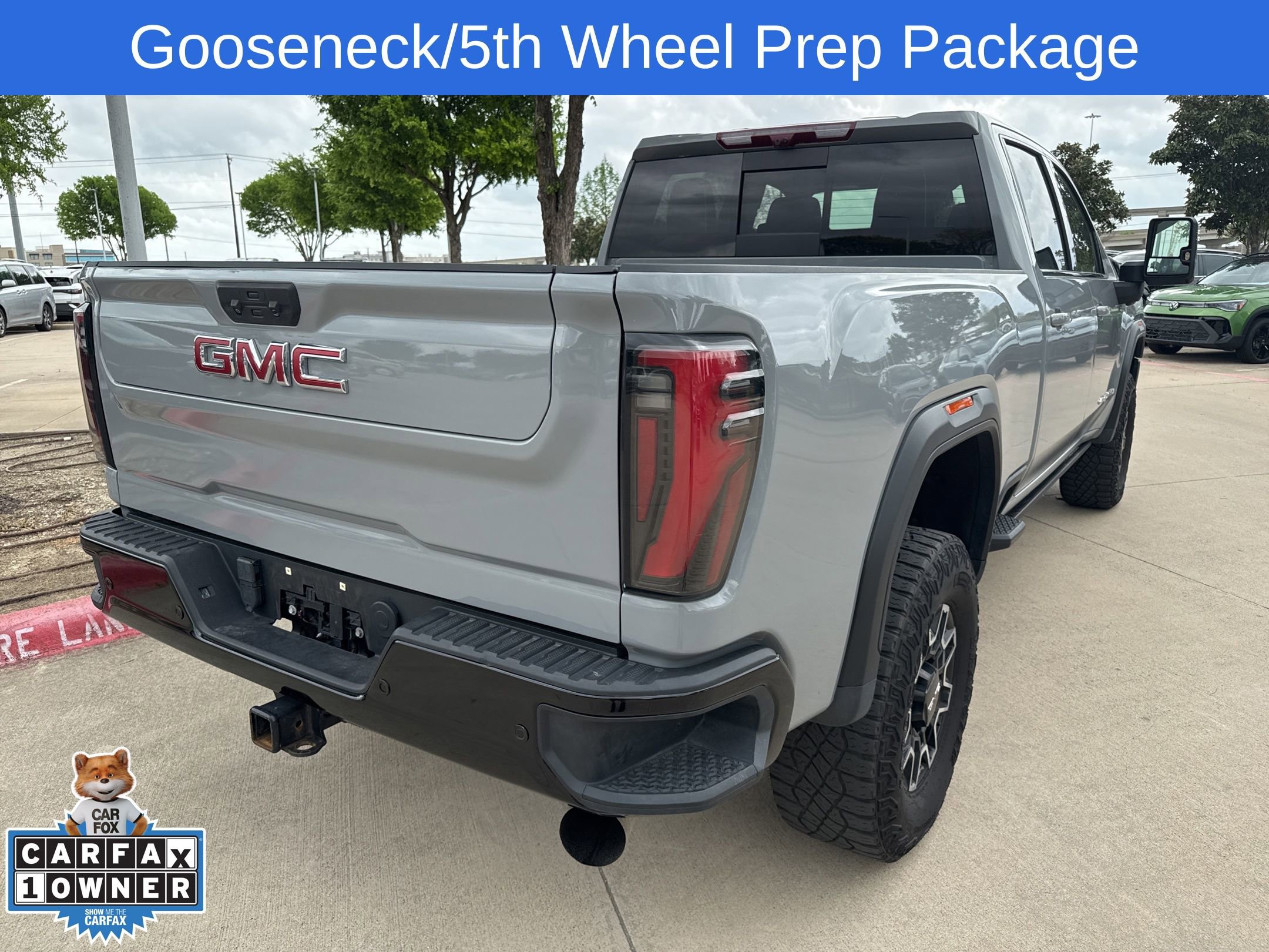 Used 2024 GMC Sierra 2500 AT4X image 4