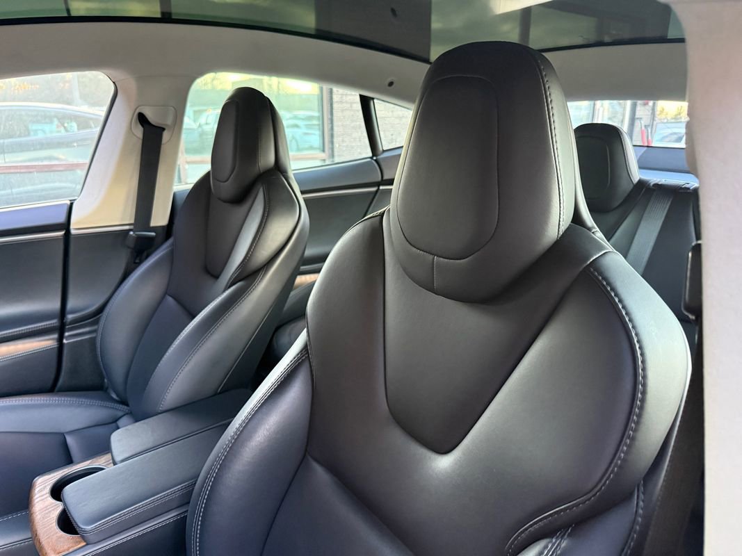 Used 2019 Tesla Model S 100D image 30