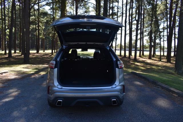 Used 2022 Ford Edge ST w/ Equipment Group 401A image 18