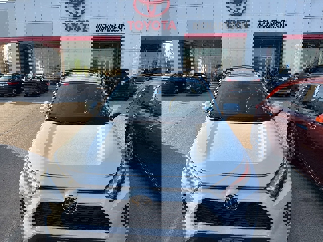 Used 2024 Toyota RAV4 XLE Premium image 1