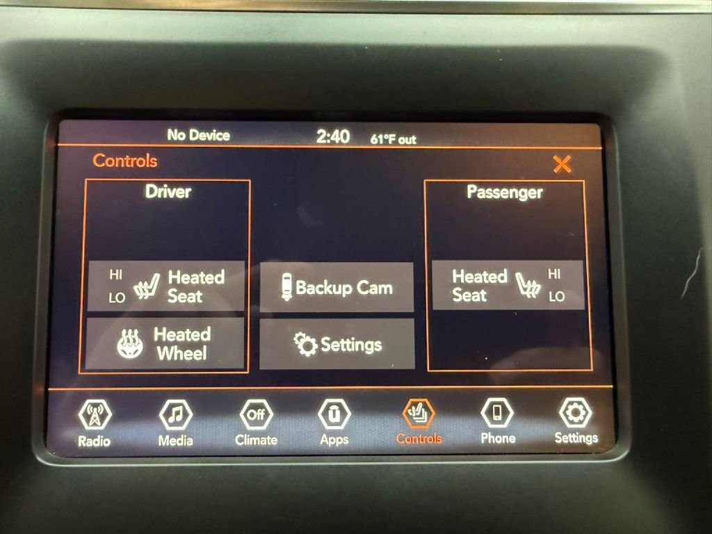 Used 2020 Jeep Cherokee Latitude Plus image 17