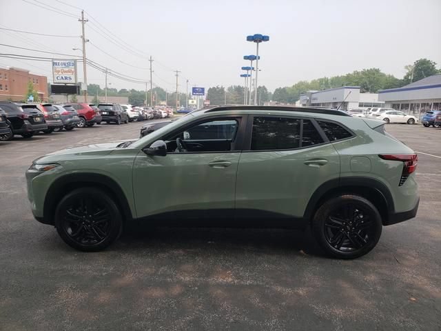 Used 2025 Chevrolet Trax ACTIV FWD image 7