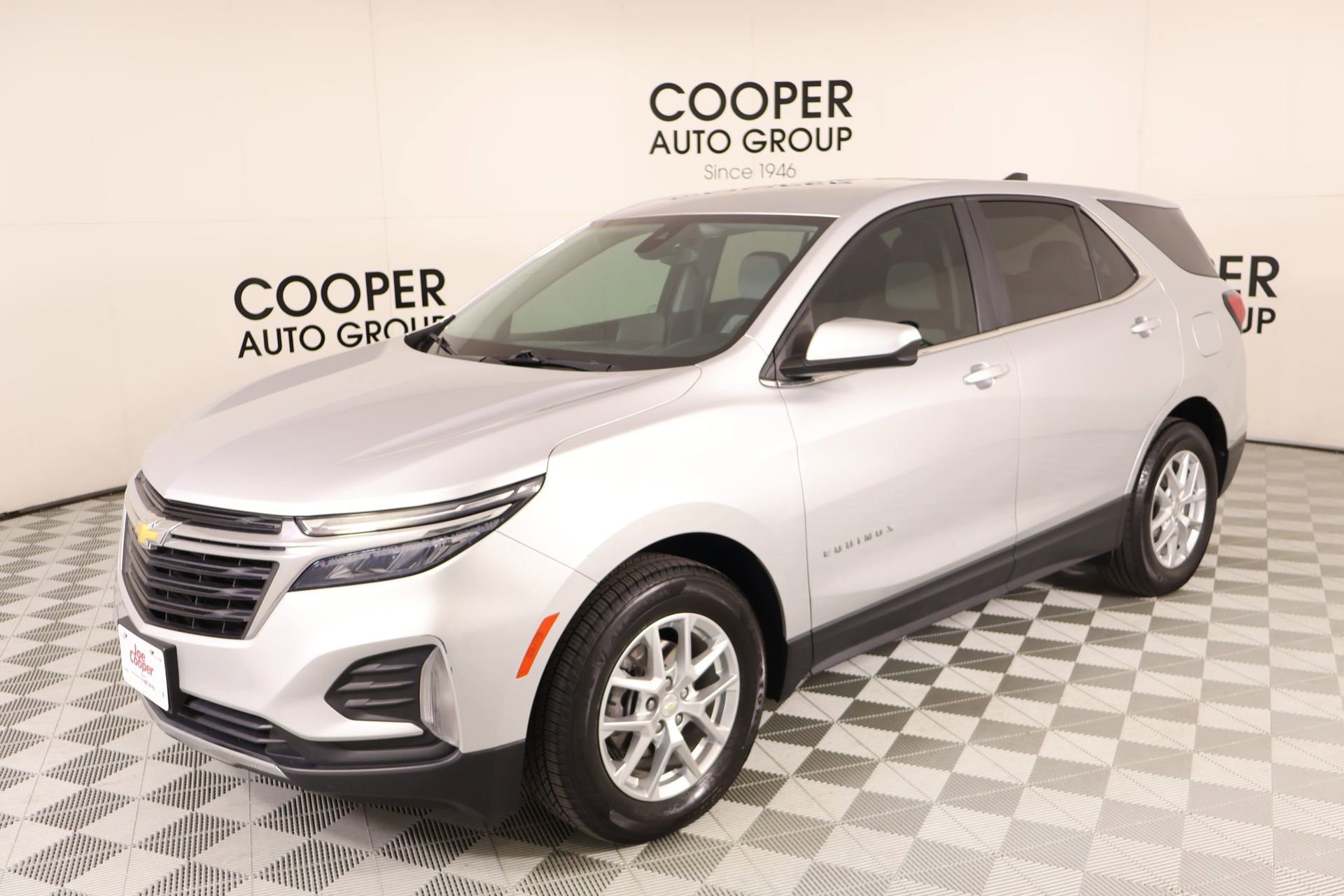 Used 2022 Chevrolet Equinox LT FWD image 9