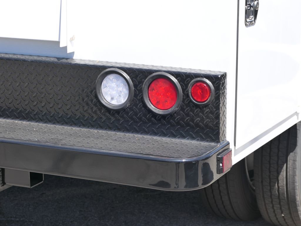 New 2024 RAM 4500 Tradesman w/ Chrome Appearance Group RWD image 3