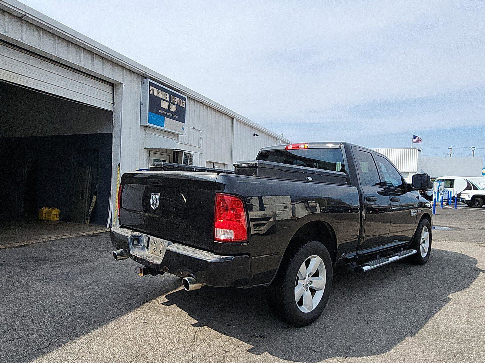 Used 2015 RAM 1500 Express image 5