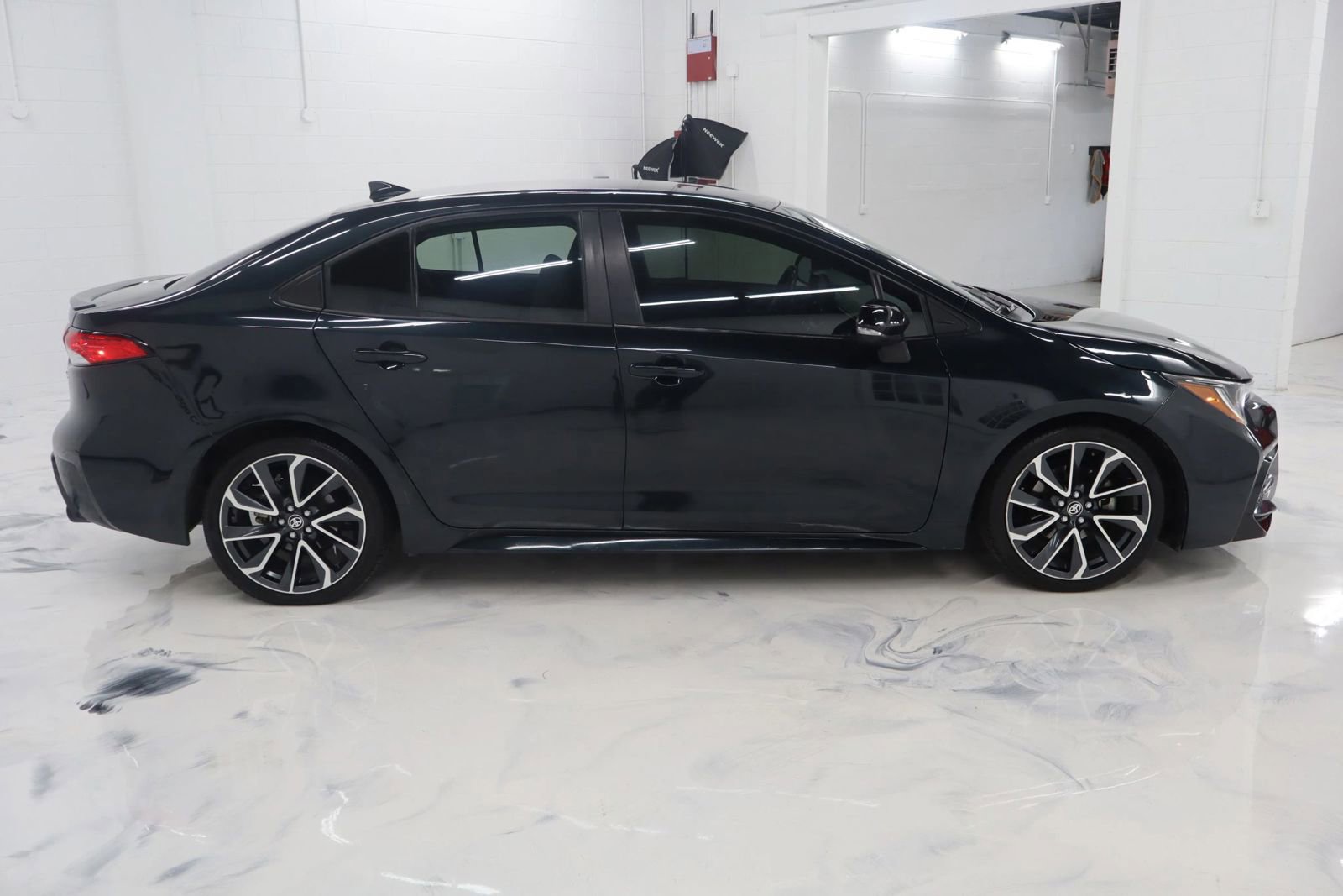 Used 2022 Toyota Corolla SE image 9