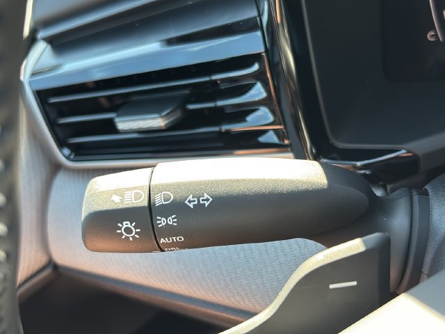 New 2026 Toyota Camry SE w/ Multimedia Upgrade Package FWD image 19