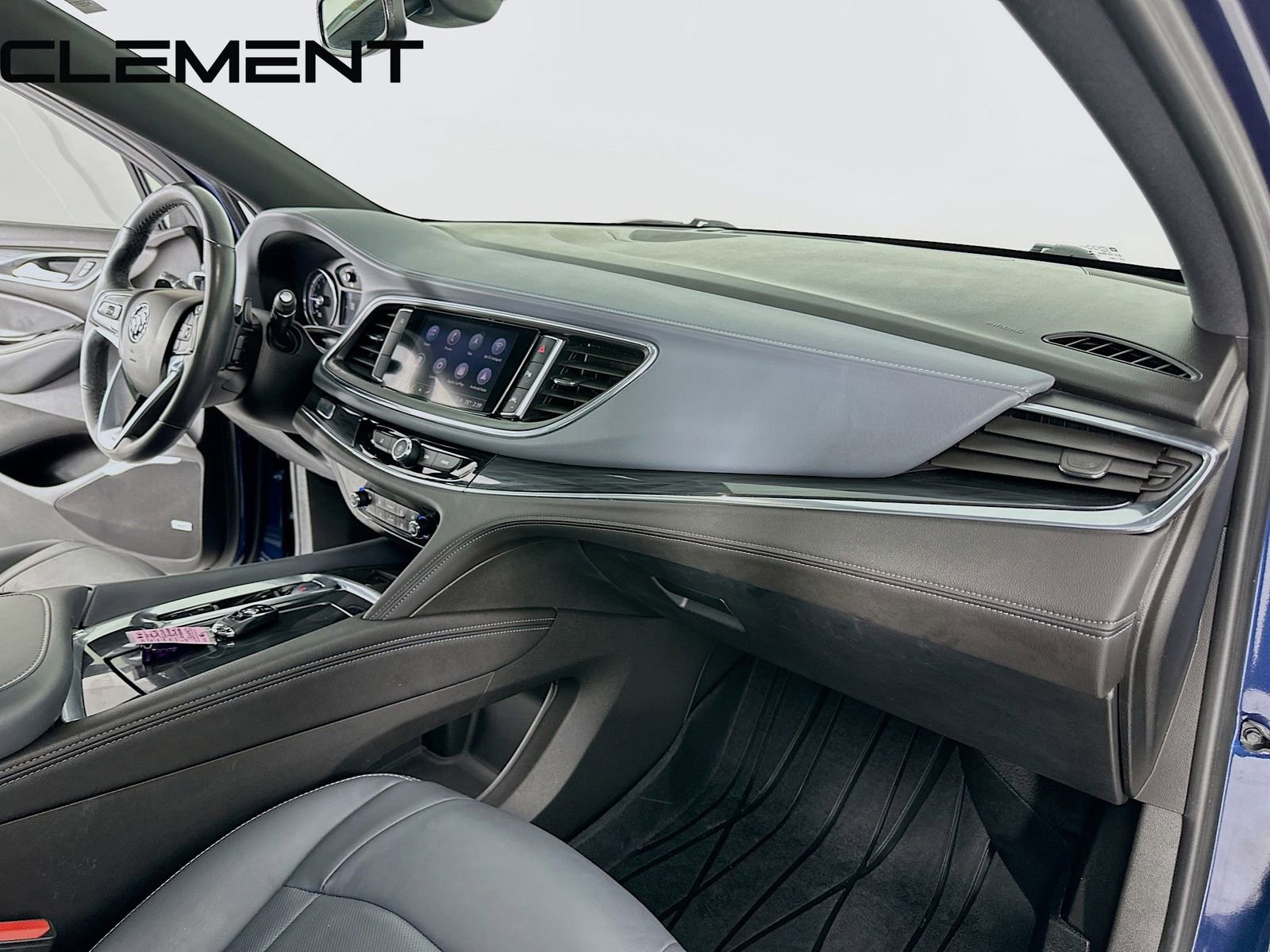 Used 2022 Buick Enclave Essence w/ Experience Buick Package image 38