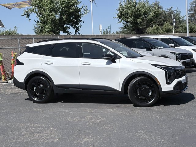 New 2026 Kia Sportage X-Line AWD/4WD image 3