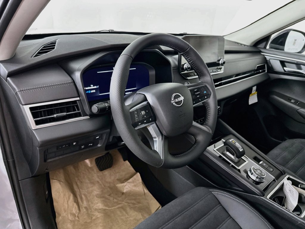 New 2026 Nissan Rogue SL AWD/4WD image 14