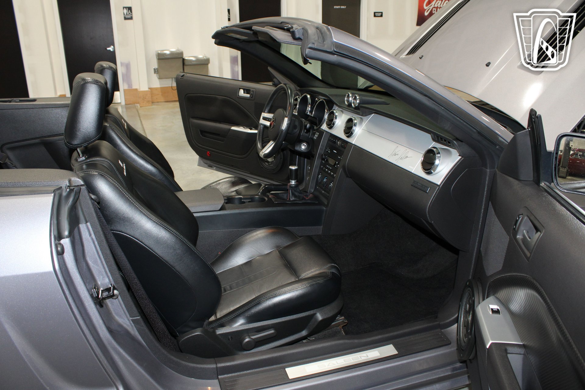 Used 2006 Ford Mustang GT RWD image 7