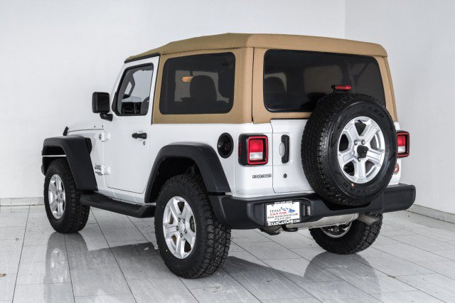 Used 2019 Jeep Wrangler Sport AWD/4WD image 8