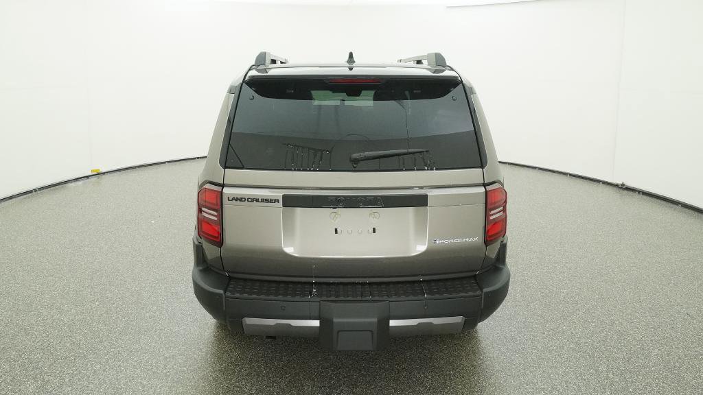 New 2026 Toyota Land Cruiser image 18