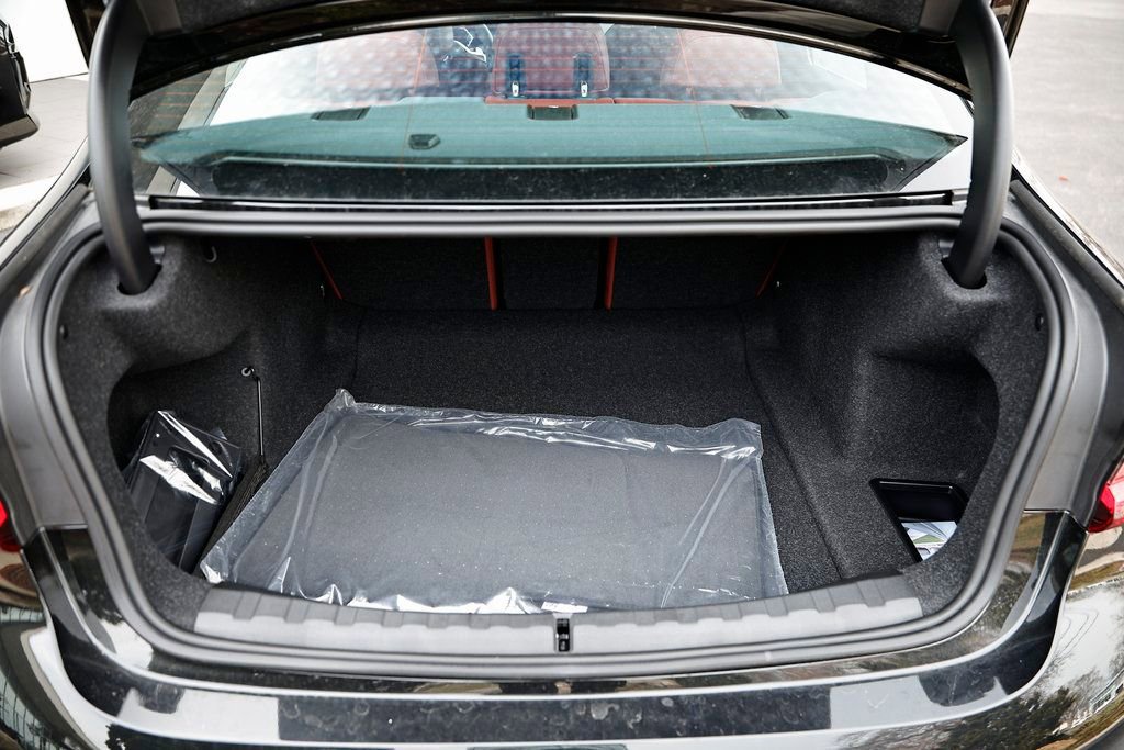 New 2026 BMW 330i Sedan image 29