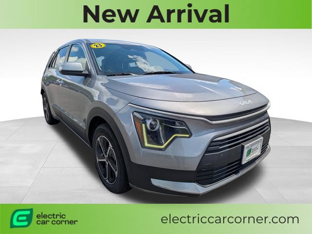 Used 2023 Kia Niro LX FWD image 1