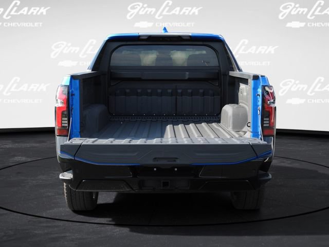 Used 2025 Chevrolet Silverado EV RST AWD/4WD image 31