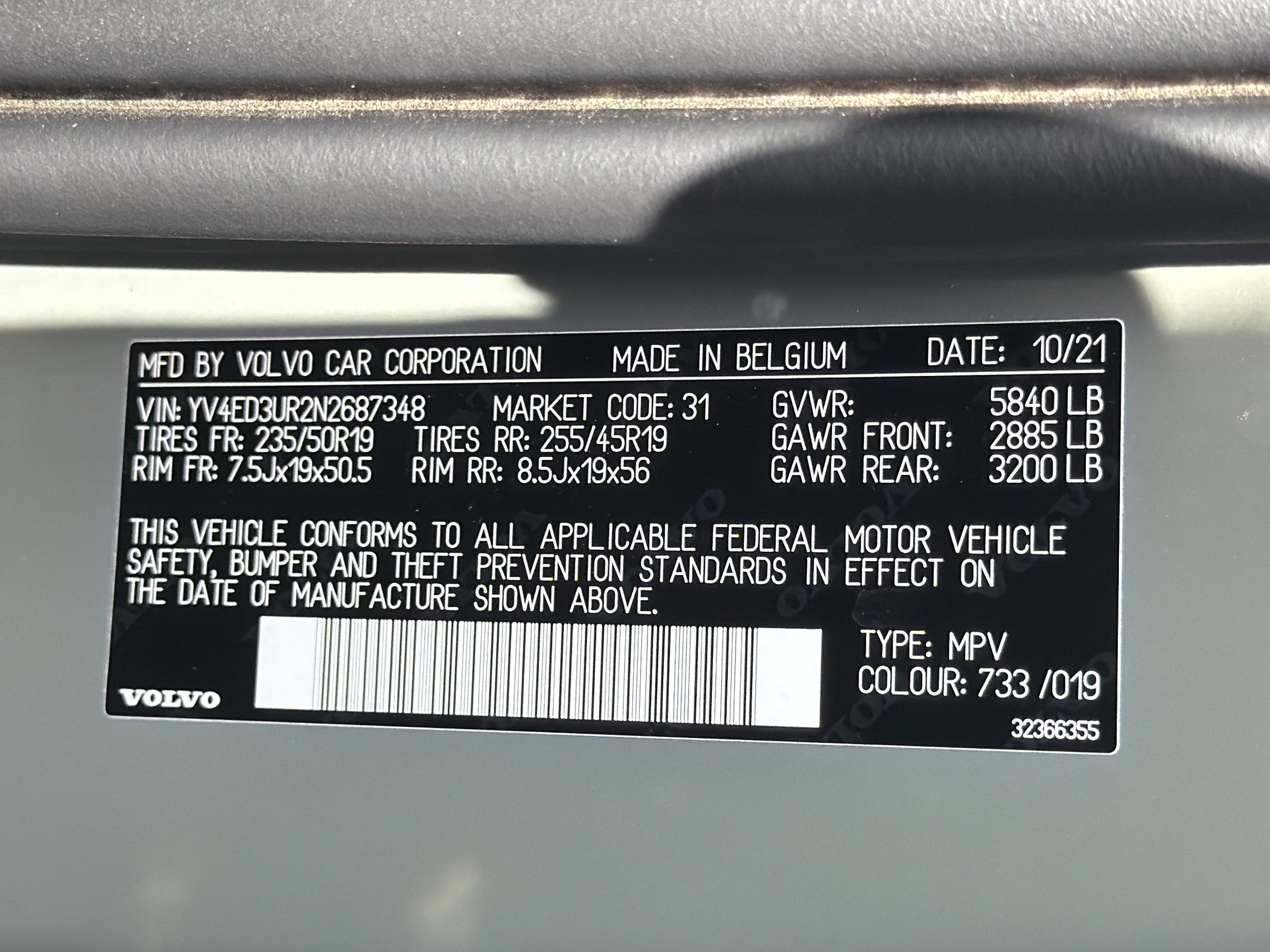 Certified 2022 Volvo XC40 P8 Recharge Plus image 37