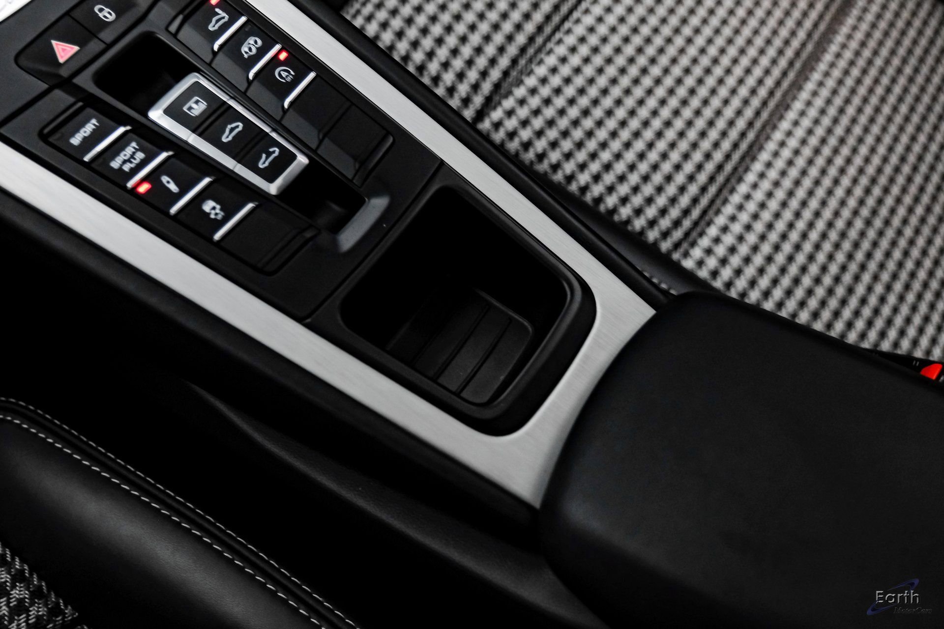 Used 2014 Porsche 911 50th Anniversary Edition image 56