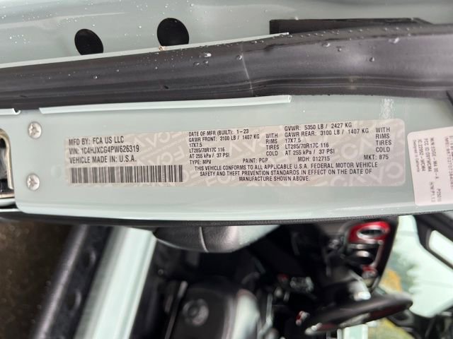 Used 2023 Jeep Wrangler Rubicon image 18