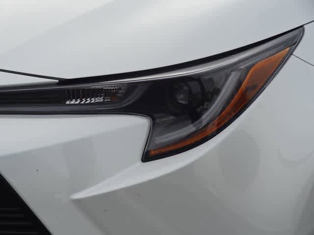 Certified 2025 Toyota Corolla LE FWD image 19