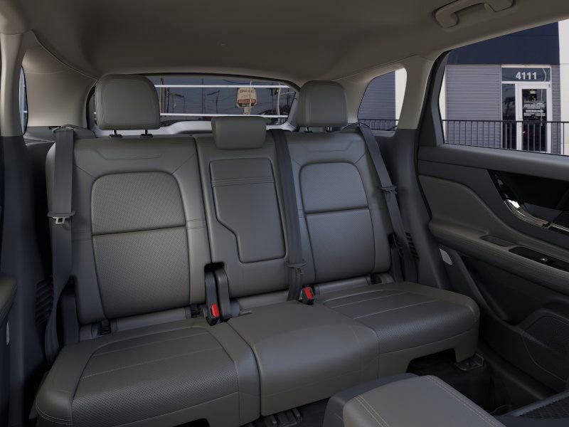 New 2025 Lincoln Corsair Reserve image 11