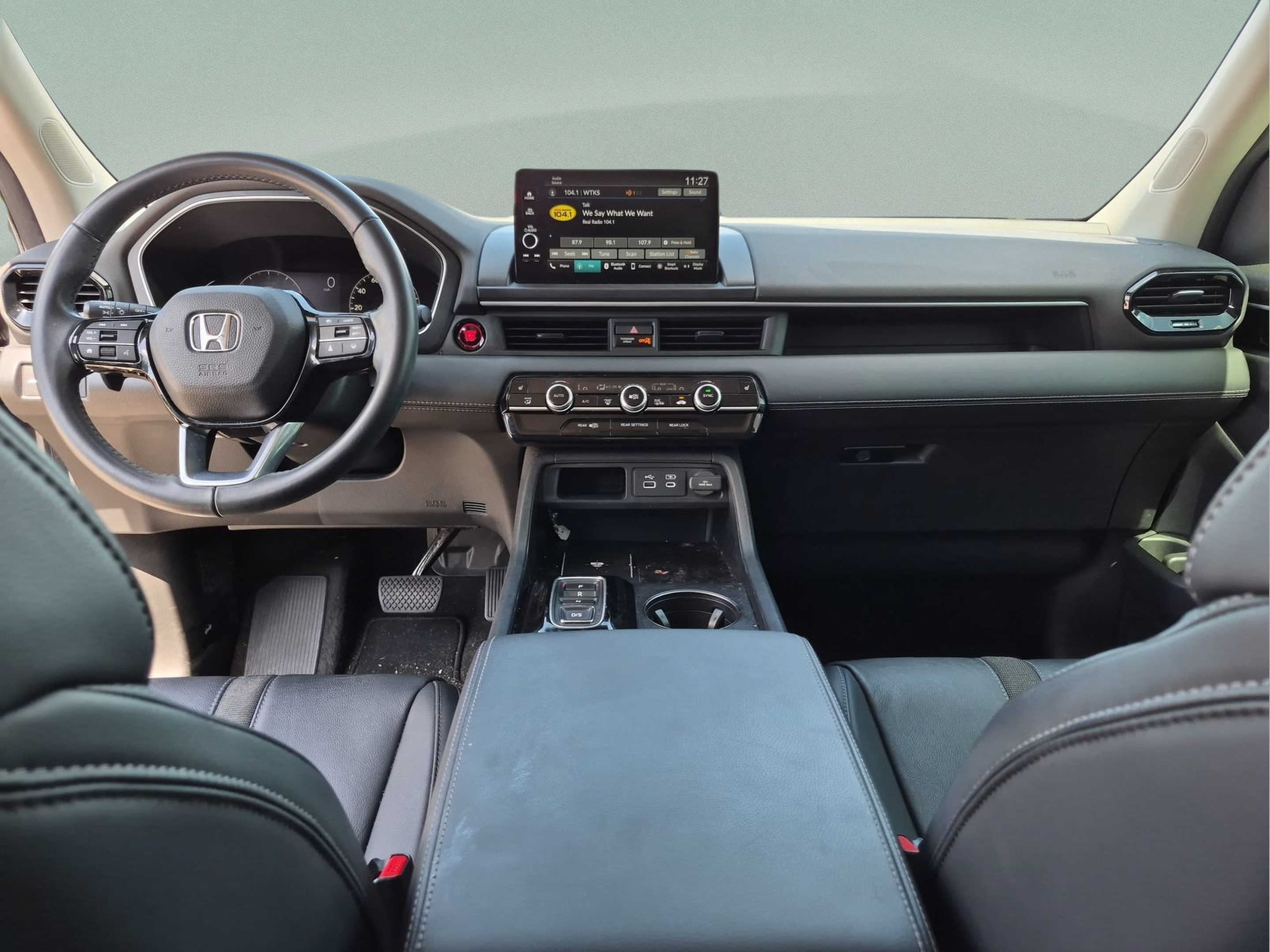 Certified 2023 Honda Pilot EX-L image 17
