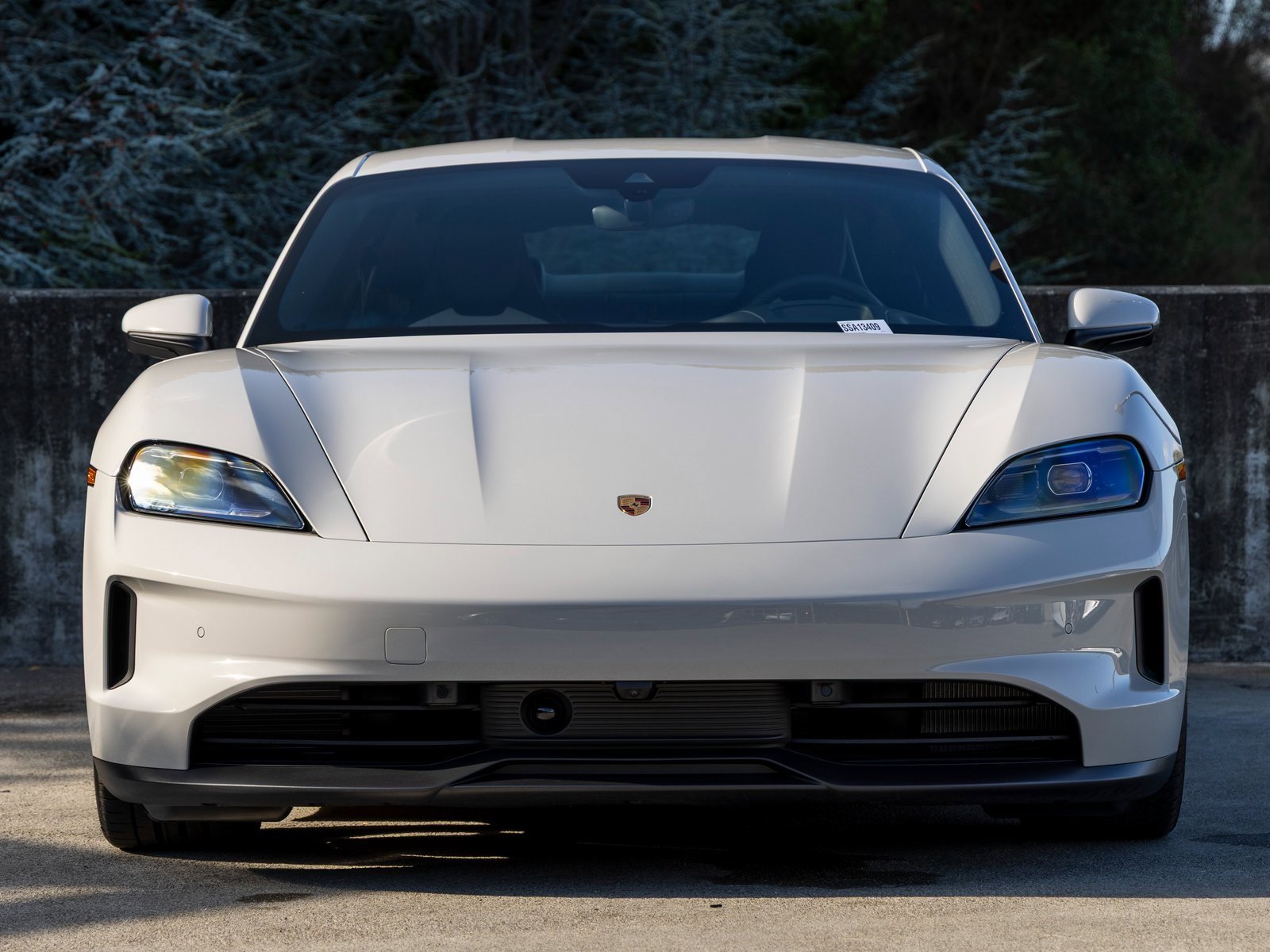 New 2025 Porsche Taycan image 8