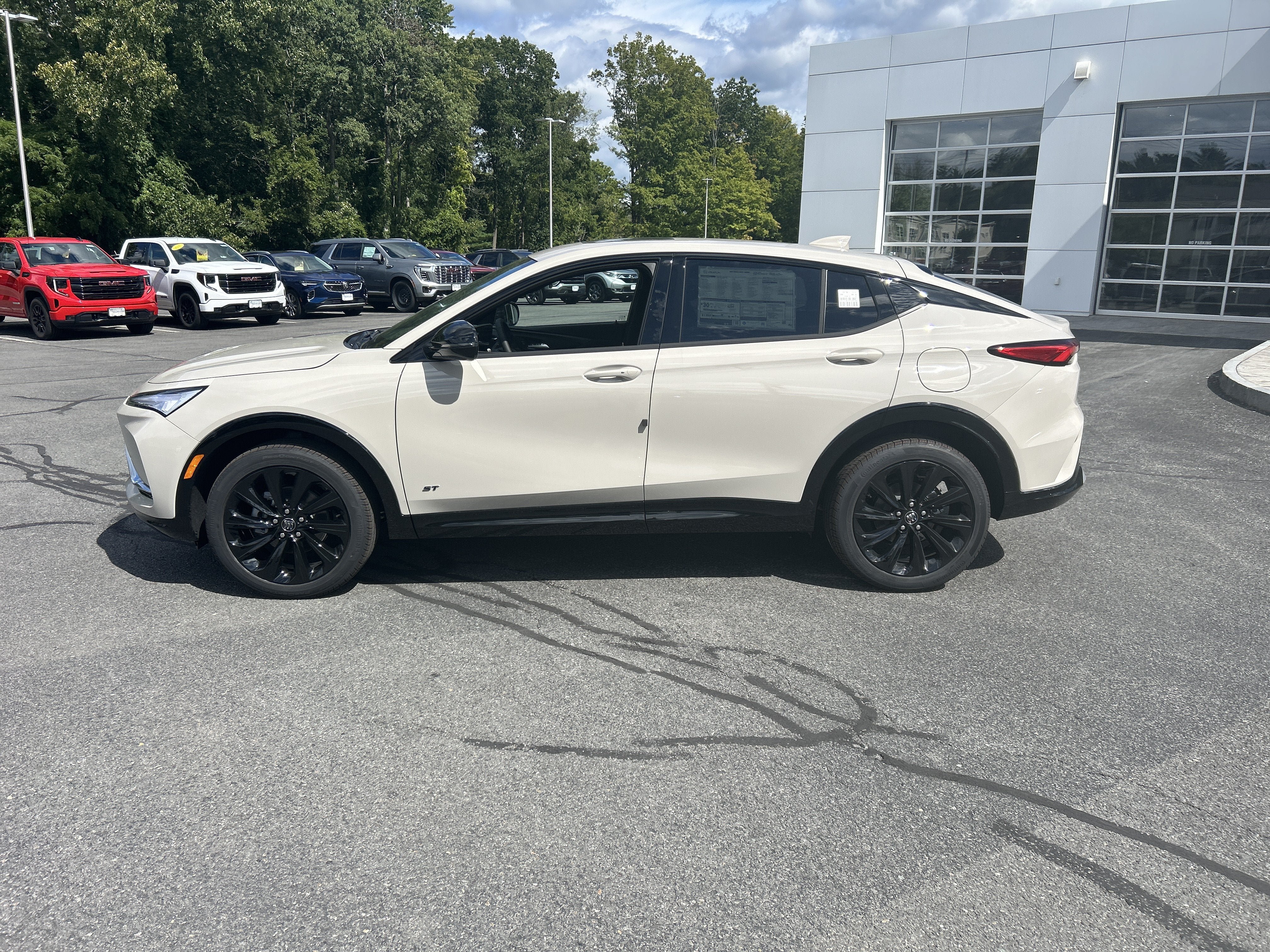 New 2026 Buick Envista Sport Touring w/ Studio Series FWD image 2