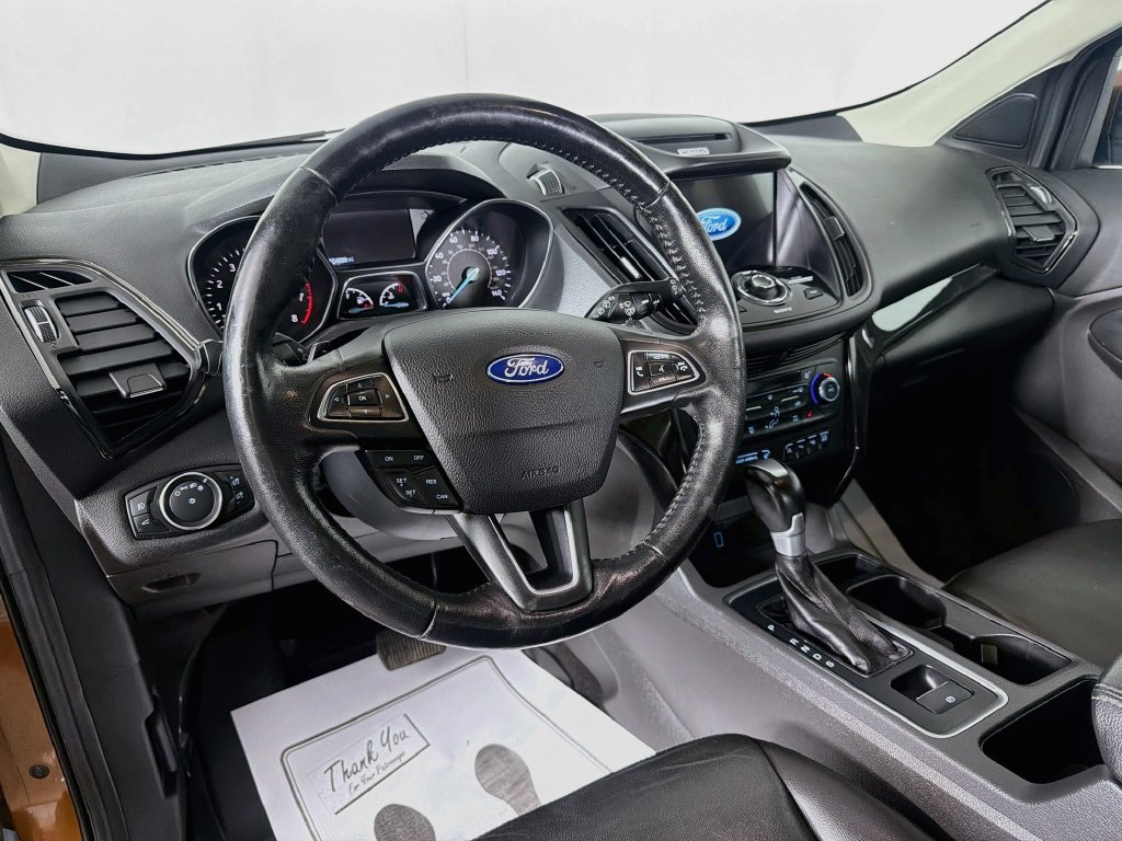 Used 2017 Ford Escape Titanium w/ Canadian Touring Package AWD/4WD image 9