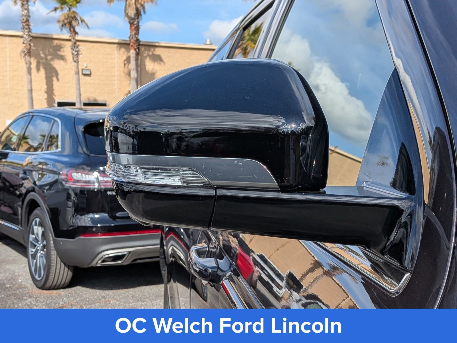 Certified 2025 Lincoln Navigator L Black Label AWD/4WD image 14