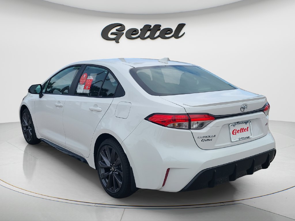 New 2027 Toyota Corolla SE w/ SE Package FWD image 5