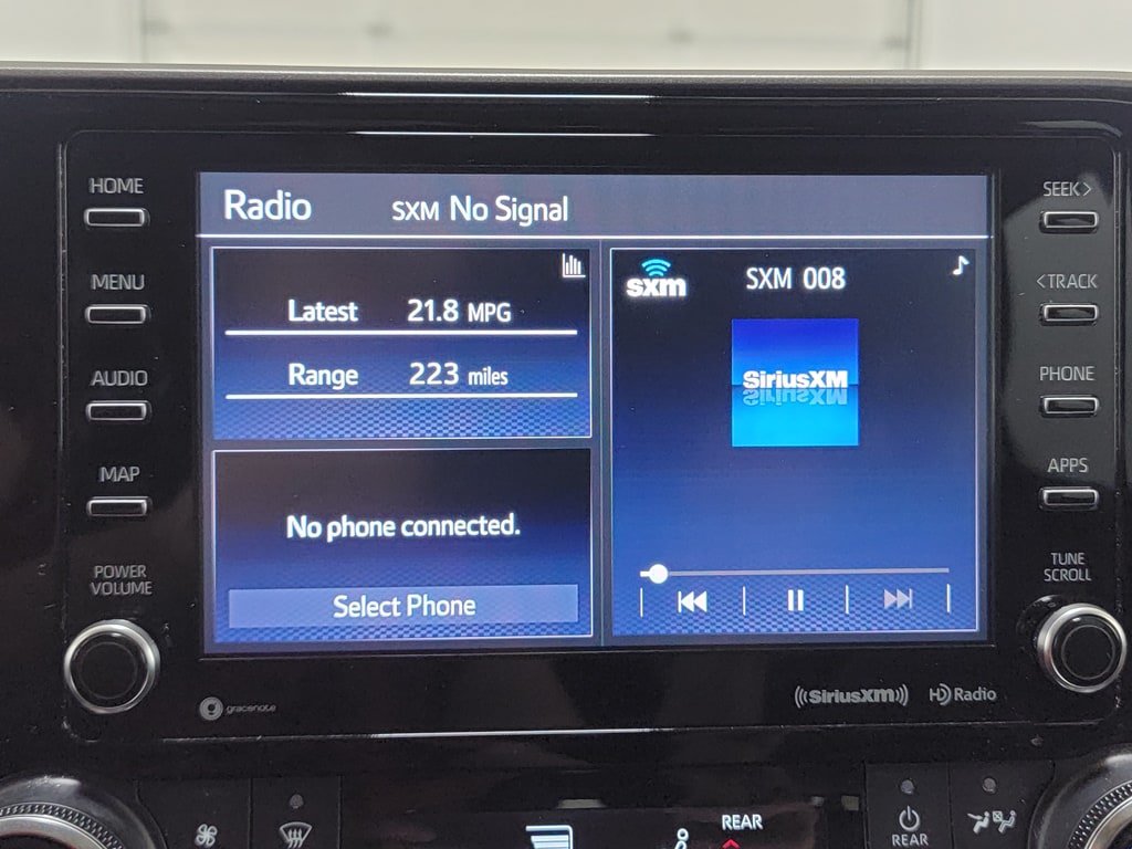 Used 2022 Toyota Highlander XLE AWD/4WD image 20