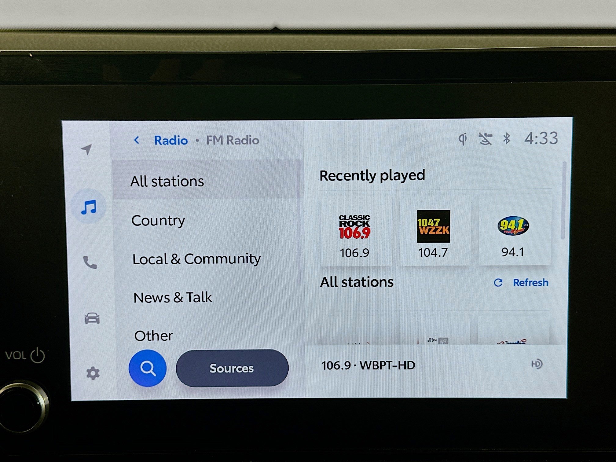 Used 2025 Toyota Camry LE image 21