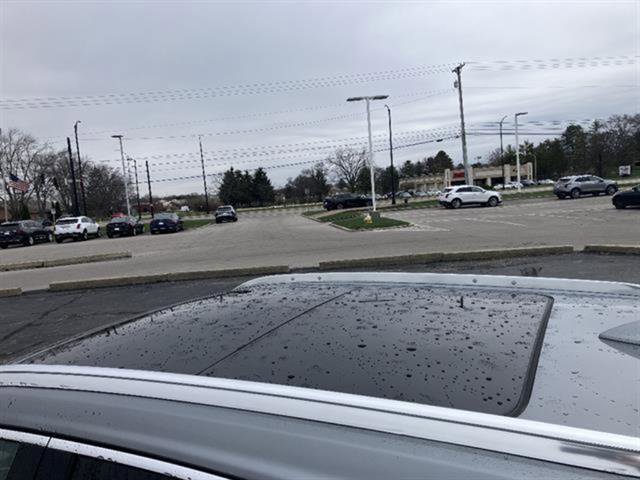 Certified 2023 Cadillac XT4 Premium Luxury w/ Technology Package image 8