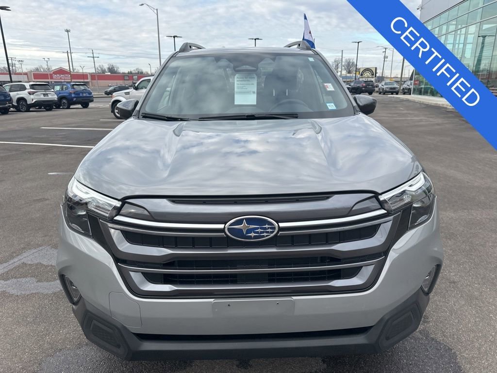Certified 2025 Subaru Forester Premium image 2
