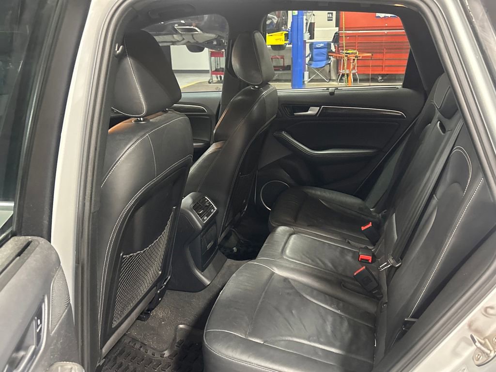 Used 2014 Audi SQ5 Prestige w/ Prestige Package AWD/4WD image 16