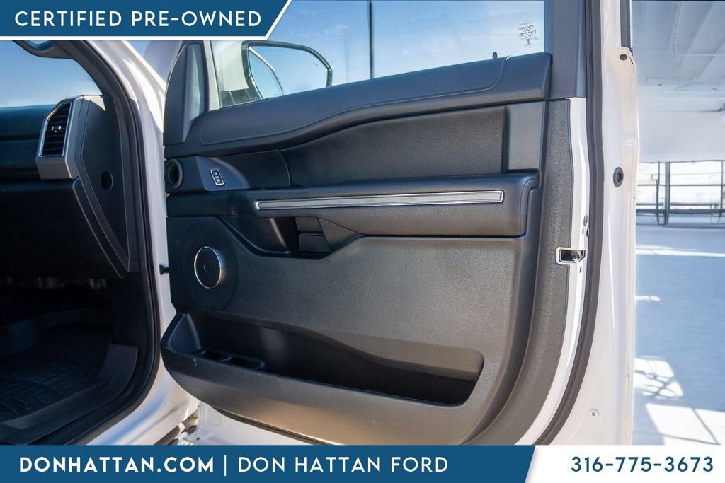 Used 2021 Ford Expedition XLT AWD/4WD image 25