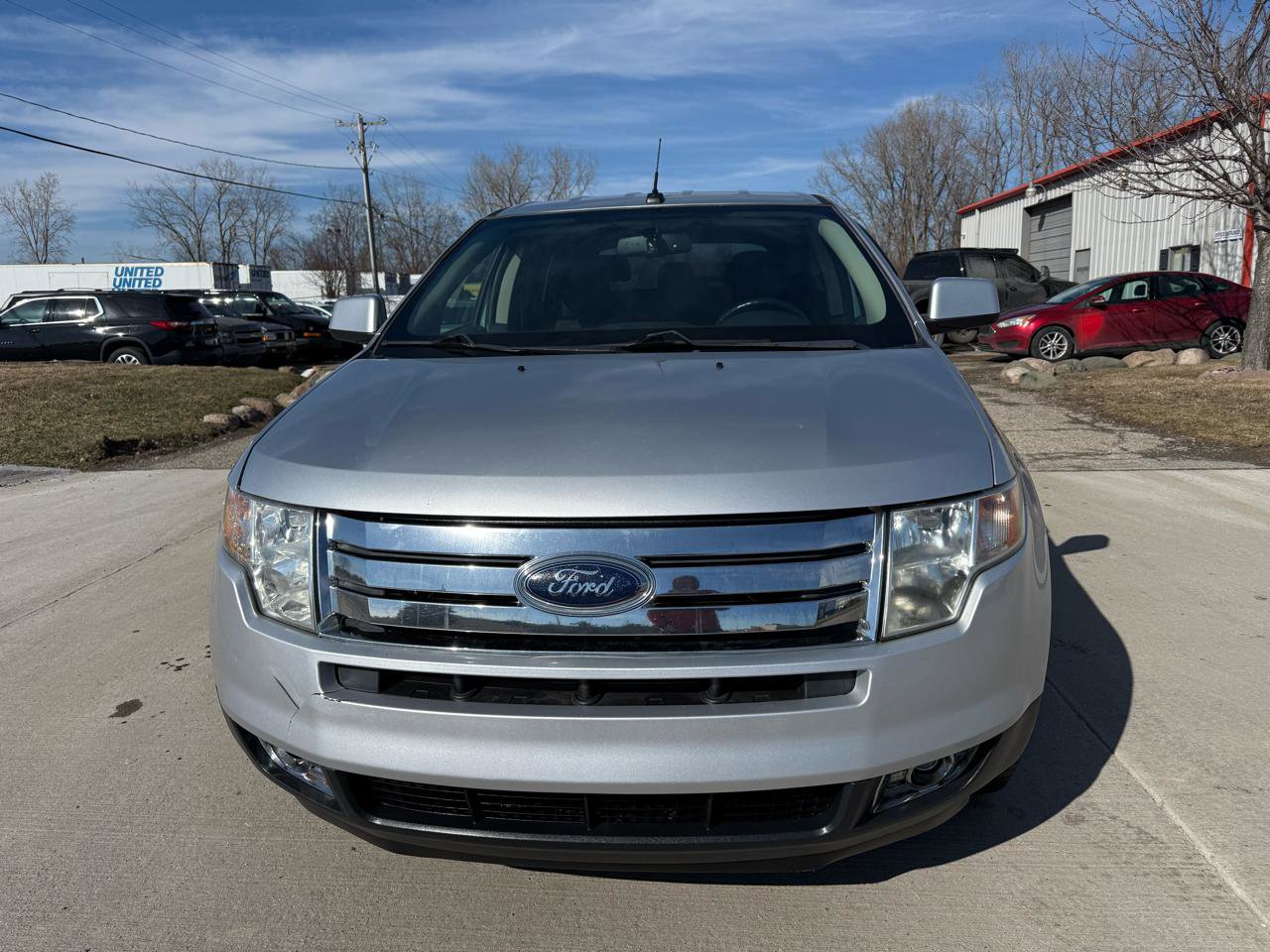 Used 2010 Ford Edge SEL image 2