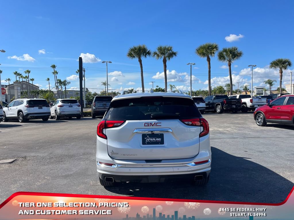 Used 2020 GMC Terrain Denali w/ Denali Premium Package image 6