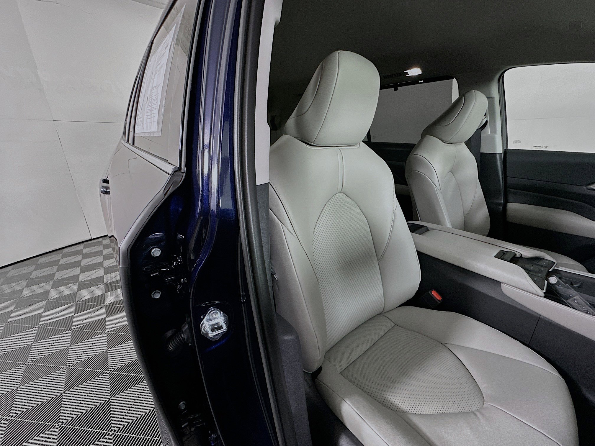 Certified 2026 Toyota Grand Highlander XLE image 28