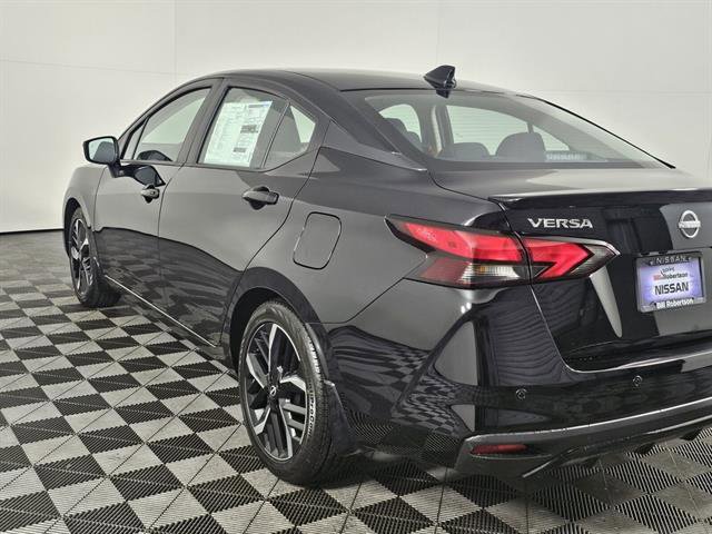 New 2025 Nissan Versa SR image 6