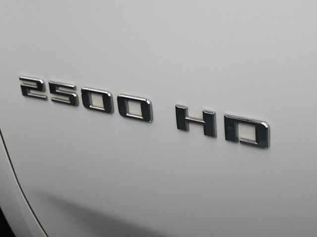 Used 2024 Chevrolet Silverado 2500 LT image 41