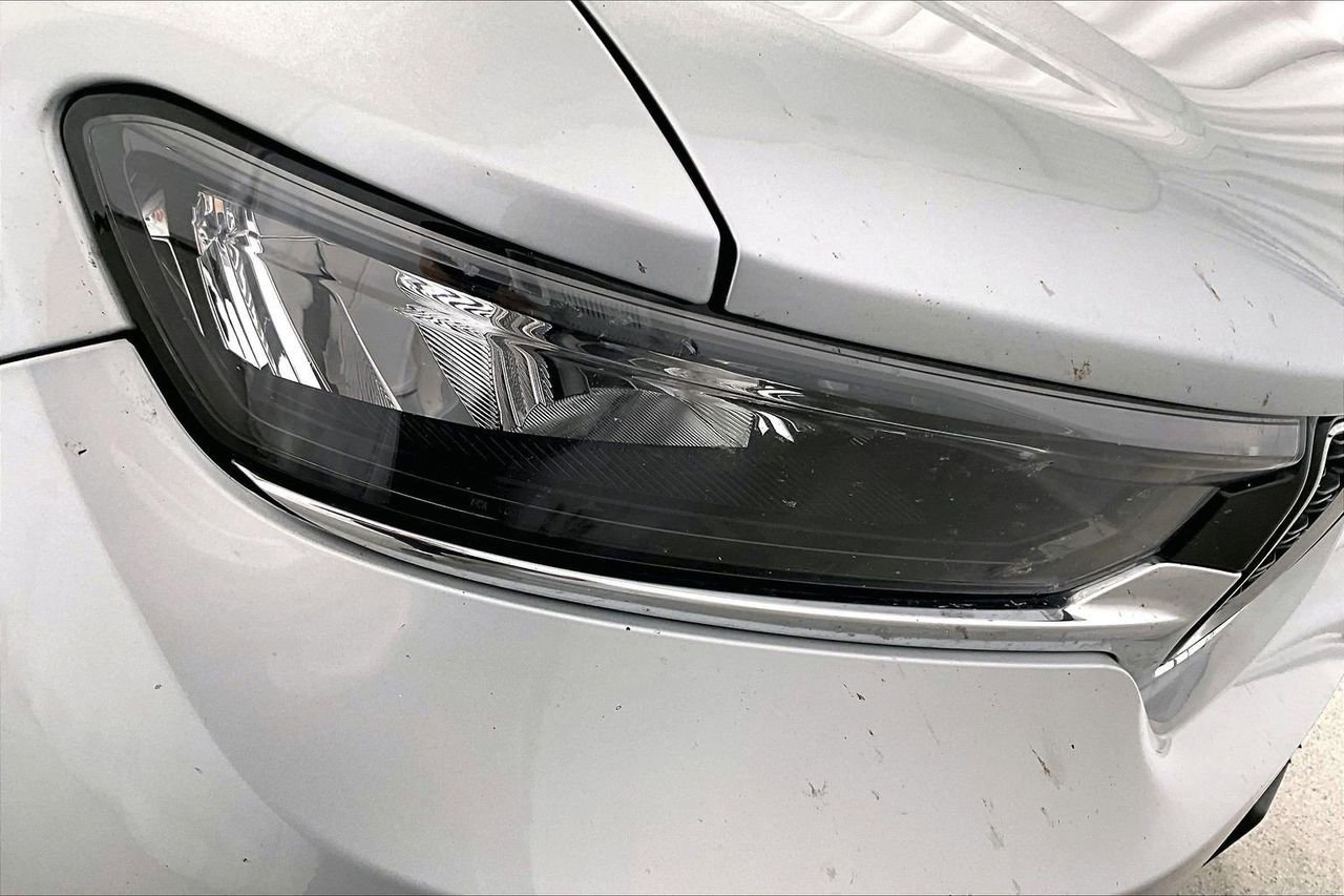 Used 2023 Jeep Grand Cherokee L Limited w/ Luxury Tech Group II image 12