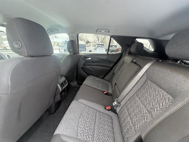 Used 2023 Chevrolet Equinox LT image 22