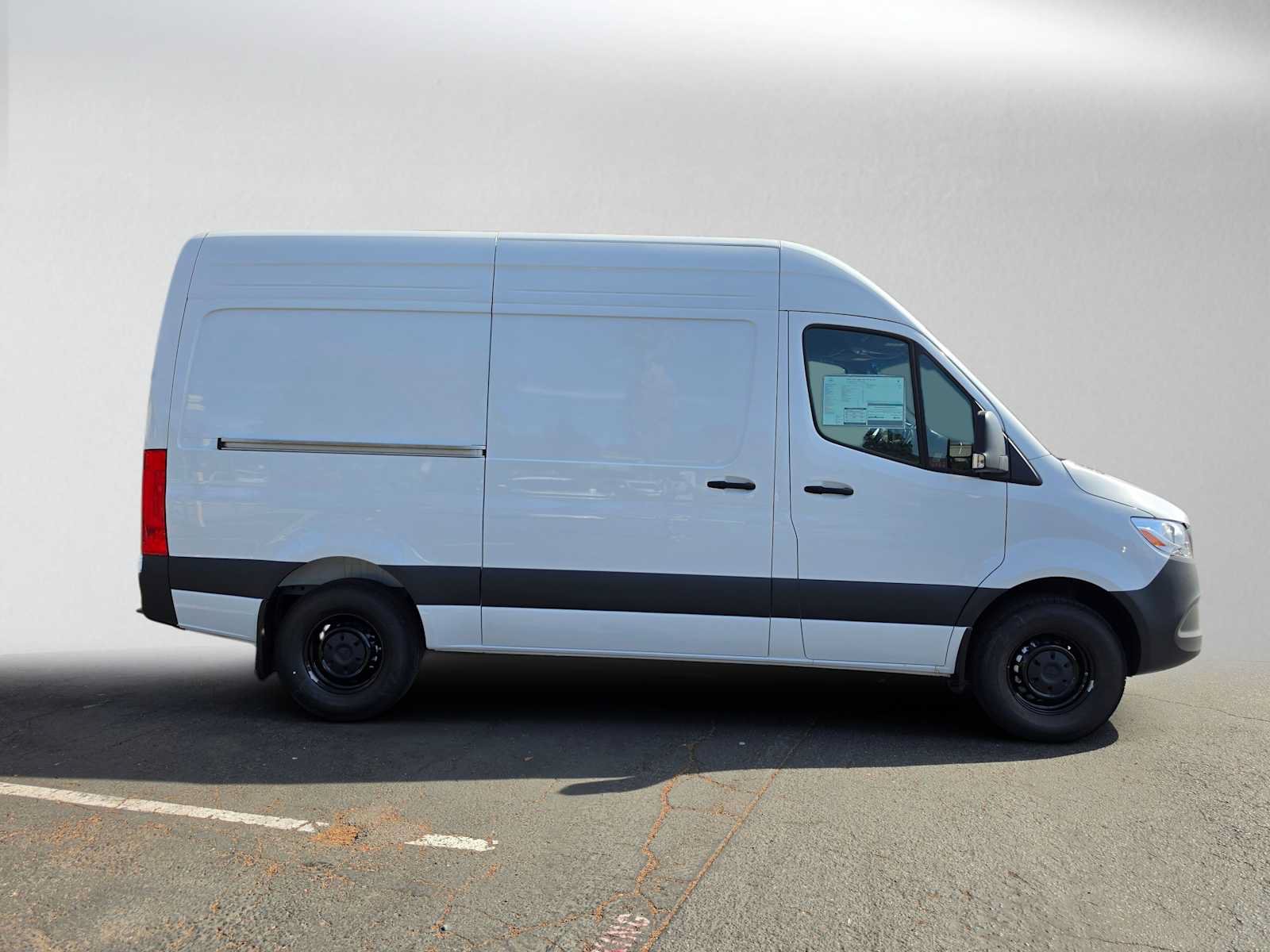 New 2026 Mercedes-Benz Sprinter 2500 image 2