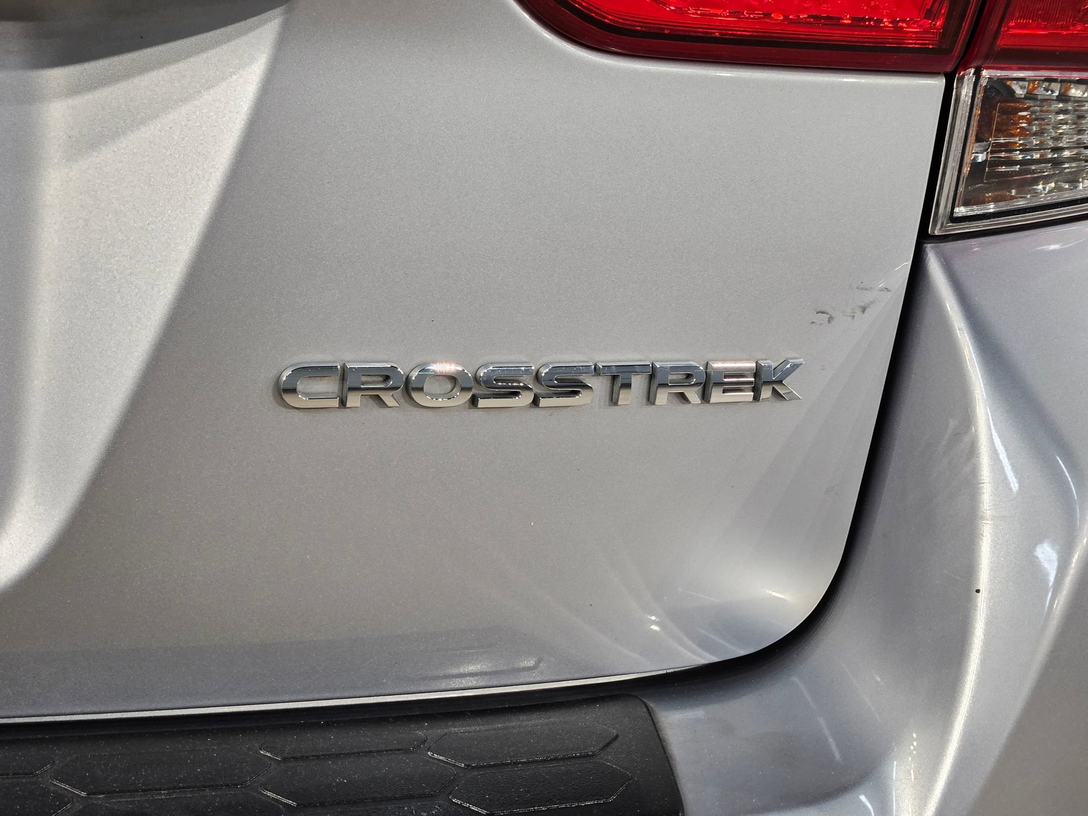 Used 2019 Subaru Crosstrek 2.0i Limited w/ Moonroof Package w/Navigation image 39